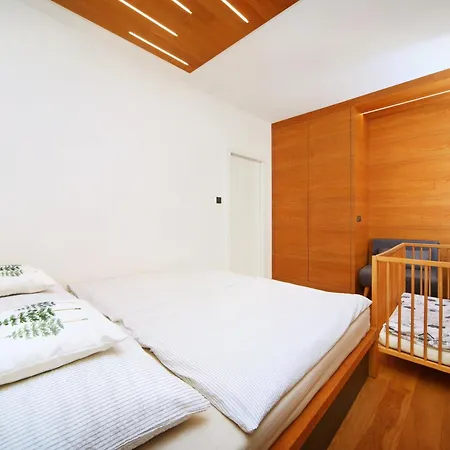 Hradecanka Apartment